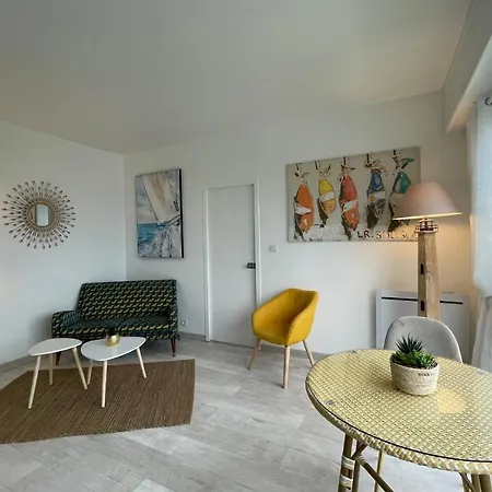 Apartment Bright Nest - Open View - Residential Area