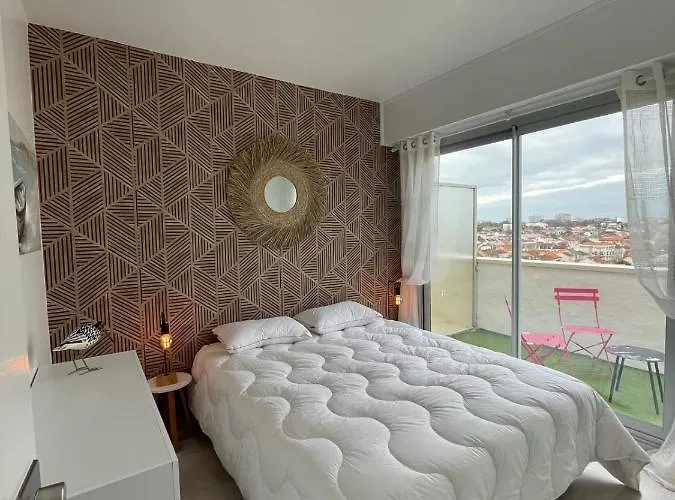 Bright Nest - Open View - Residential Area