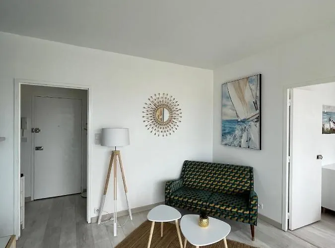 Bright Nest - Open View - Residential Area Apartmán *